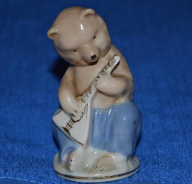 Ours de cirque avec figurine en porcelaine soviétique balalaïka de l'URSS i