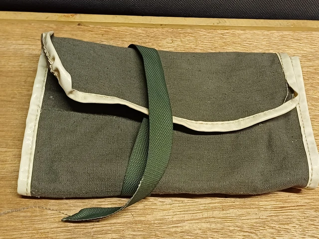 ANCIENNE BOITE DE nettoyage pour fusil - 22lr Pour collectionneur EUR