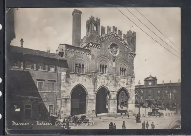 Cartolina Piacenza Palazzo Gotico Lato Destro ANIMATA HA334