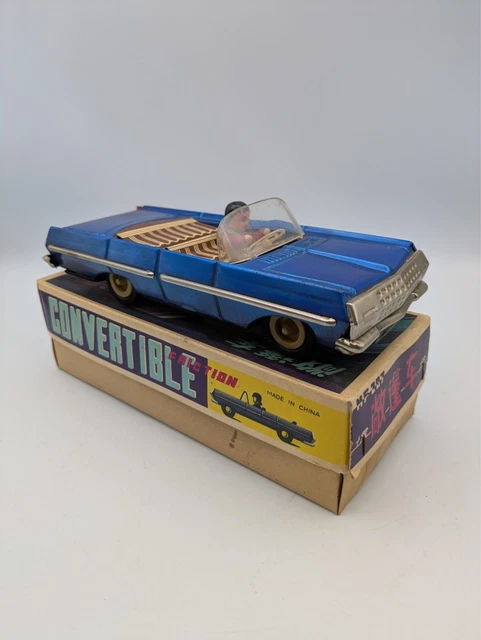 Voiture Vintage En Tôle Ancienne - Chine, Modèle De Collection | Jouet Ancien Occasion