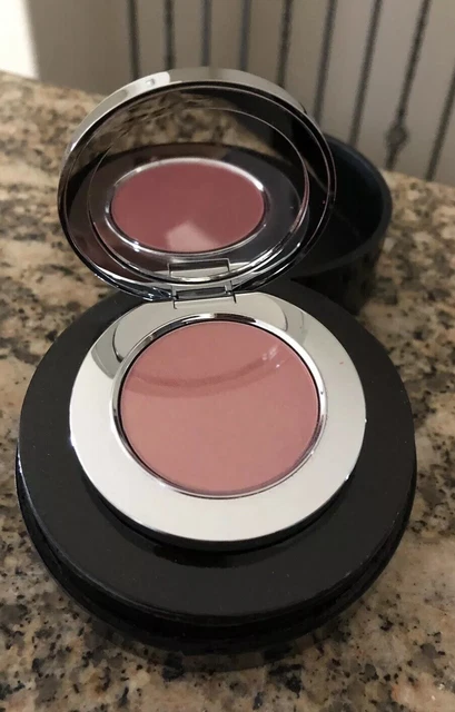 Rock & Republic Saturate Single Eyeshadow - Love Rocks - Discontinued