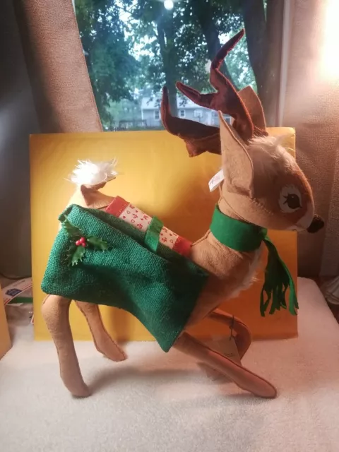 AnnaLee Doll Christmas Reindeer with Side Bags and Holly. 1989, Tag