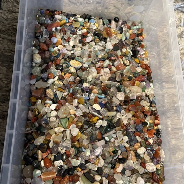 ASSORTED UNDRILLED CRYSTAL Chip Gemstone Beads 500grams In Organza Bag ...