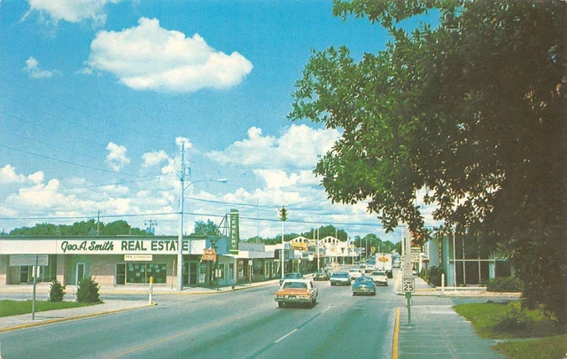 New Port Richey, Florida, West Main & Bank Street Scene c1960s Vintage Postcard