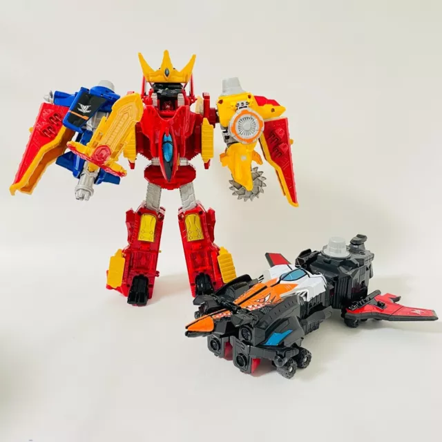 Bandai Power Ranger Lupinranger VS Patoranger DX Jackpot Striker Megazord