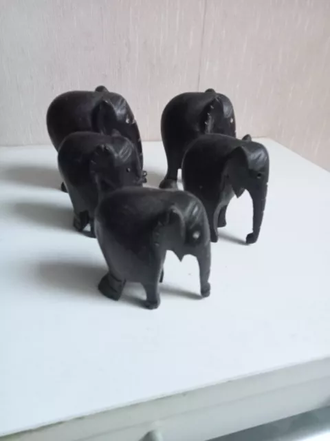 lot de 5 élephants en bois d'ebène art africain