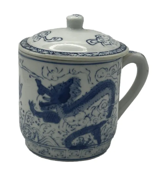 Vtg Chinese Dragon Coffee Mug Tea Cup w Lid Porcelain Blue White Asian
