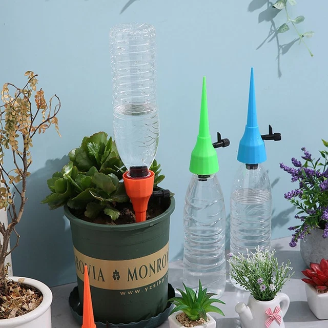 Sistema Automatico Di Autoirrigazione Per Piante - 12 Picchetti Irrigatori Per Vasi E Giardino