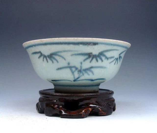 Antique 19th Century Circa Blue&White Bamboo Hand Painted Porcelain Bowl