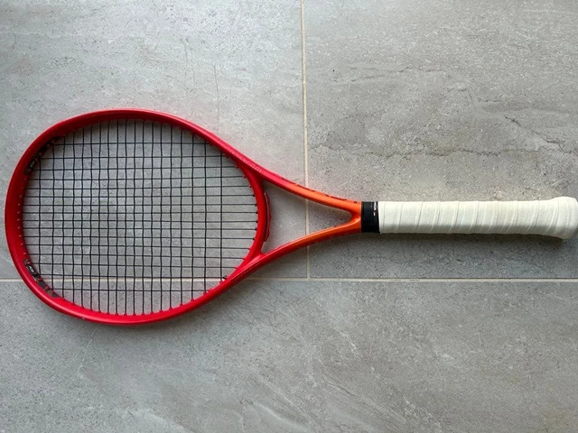 Raquette De Tennis PRO'S PRO MX 98 – Neuve, Manche 4 1/2 (L3), Légers Défauts Esthétiques