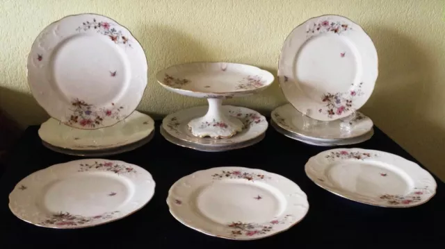 11 Assiettes porcelaines Alfred  Hache & C°-V-France Vierzon 1893 + Présentoir 