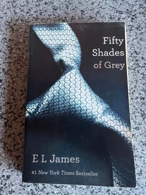 Fifty Shades Trilogy. 3-Volume Boxed Set von E. L. James (2012, Taschenbuch)