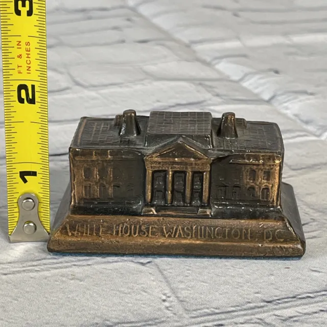 White House Statue MiniatureMetal Base, Felt Bottom