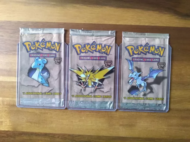 Fossil 1st Edition Aerodactyl Art Work Booster Pack (EMPTY