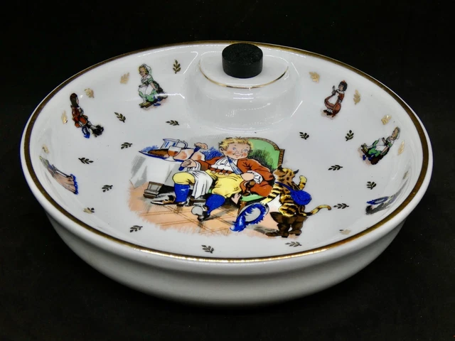 Ancienne Assiette à Bouilli Bébé – Porcelaine Triangulaire – Décor Chiens Et Chats