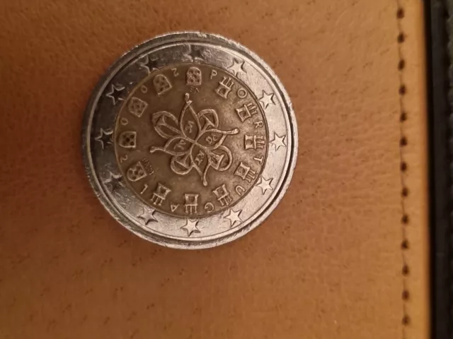 Pièce De 2 Euros, très rare (Fauté). Portugal 2002 RARE