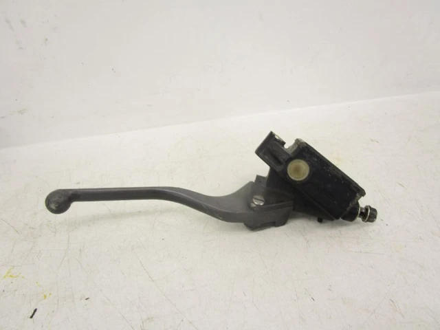 83 Honda VT 500 C Shadow Front Brake Master Cylinder 45510-MF5-405 1983