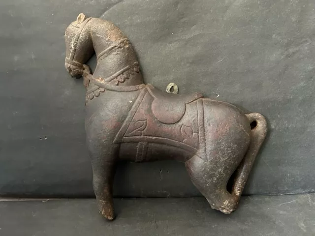 Raro Originale Vecchio Vintage Mano Intagliati IN Legno Cavallo da Parete Figura 2