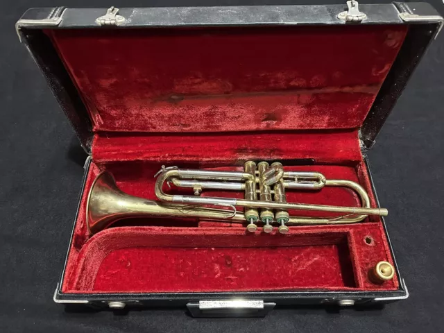 1968 F. A. Reynolds Medalist Trumpet Serial #249988 With Hard Case & Mouthpiece