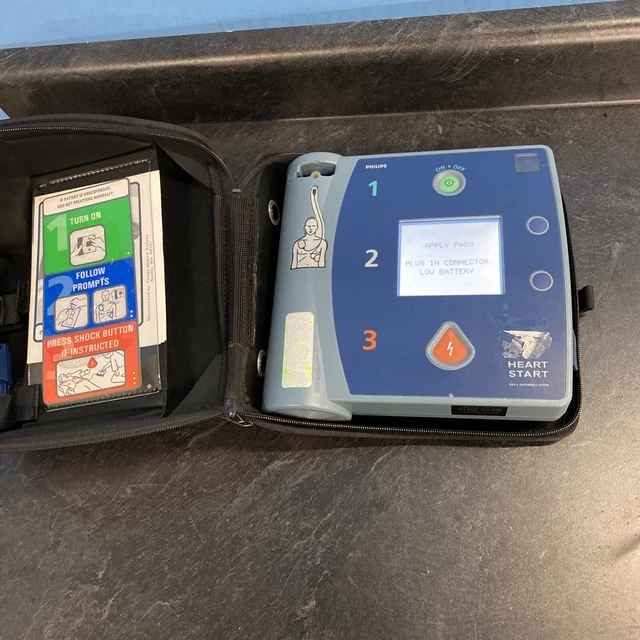 PHILIPS HEARTSTART AUTOMATIC External Defibrillator AED FR2+ BATTERY £