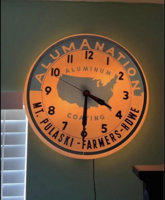 Vintage Dualite Lighted  Advertising Clock Alumination Coatings