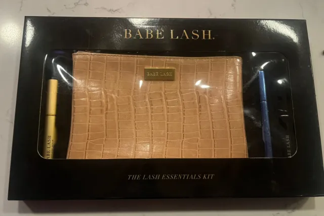 Kit esencial BabeLash con bolsa de cosméticos nuevo