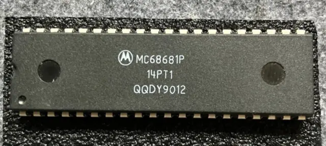 MC68681P Dual asynchronous receiver/transmitter DIP40 Motorola