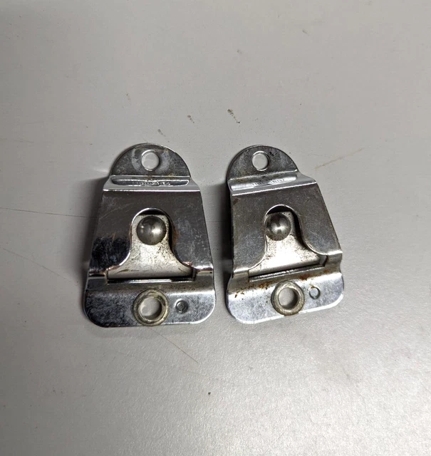 (Lot of 2) MOTOROLA  HLN9073B Microphone Hangup Clips for Mobile Radios