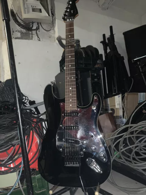 guitare électrique fender stratocaster Signature Tom Morello