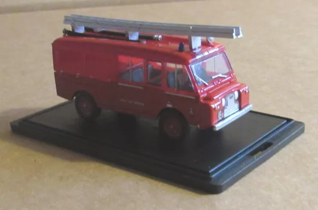 Oxford Diecast Land Rover Ft6 Carmichael Army Fire Service 1:76 Scale Red Rescue