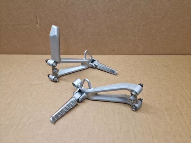 Honda CBR600 F4I Rear pillion passenger footrests pegs 2001 - 2006