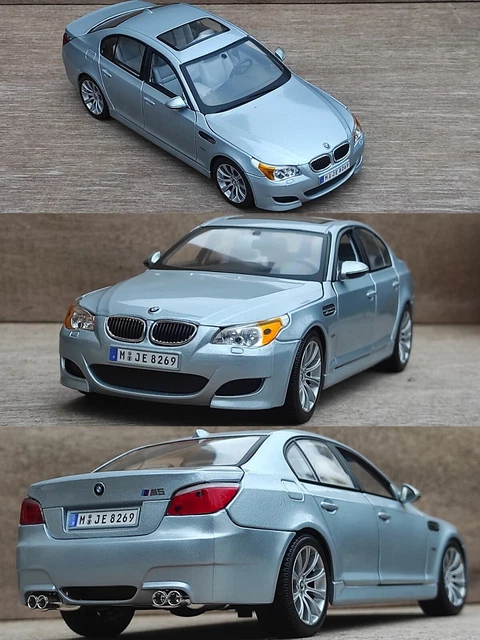 BMW M5 E60 V10 1/18 – Miniature Maisto, Bleu Clair, Série 5, Occasion