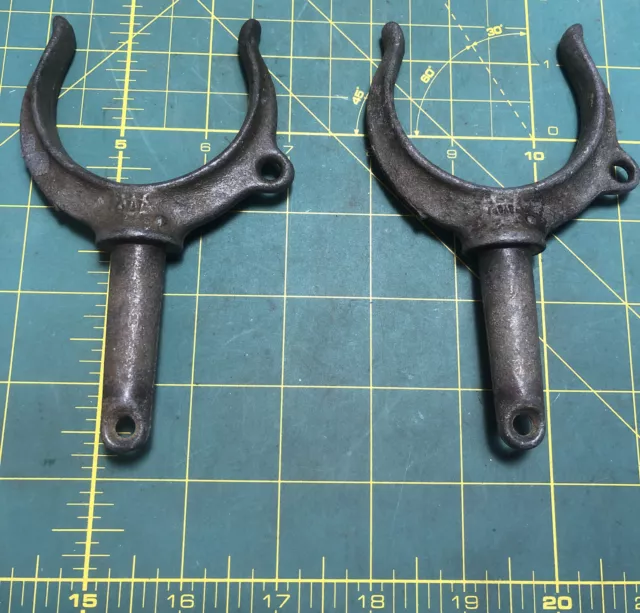 Vtg Pair Wilcox Crittenden Galvanized Steel #1 Row Boat Oar Locks marine Parts
