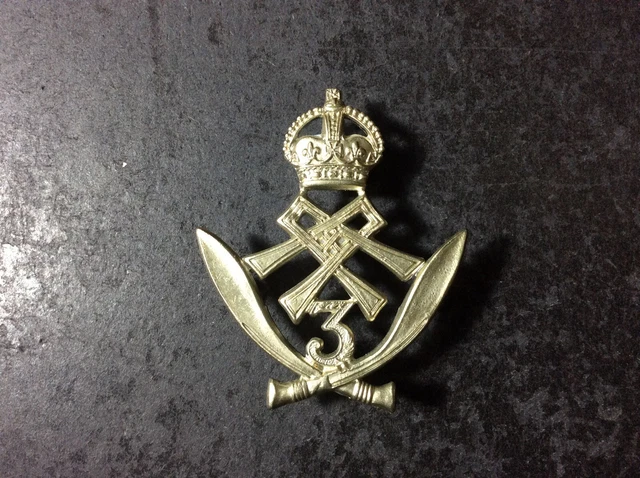 BRITISH ARMY 3RD Queen Alexandra’s Own Gurkha Rifles White Metal Cap ...