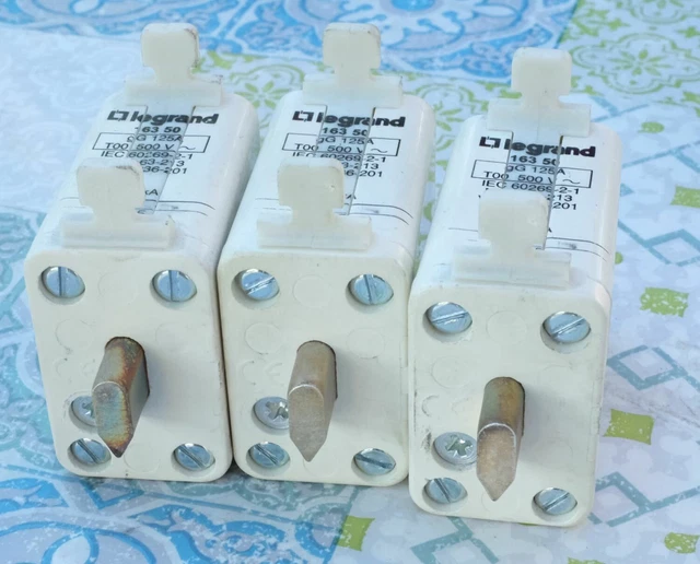 3X Legrand 0 163 50 Cartouche à couteau 125A type gG taille 00 500V Lot de 3 3