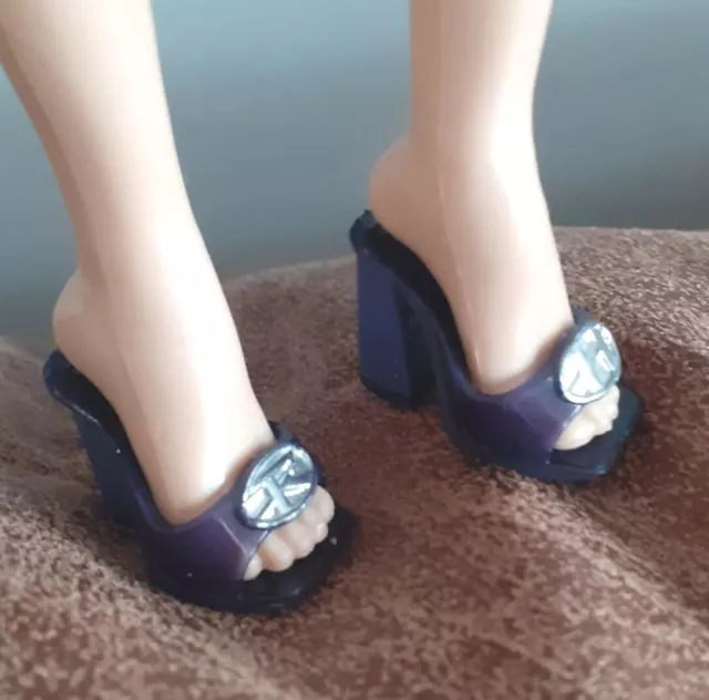 Rainbow High Dolls Clothes. Kim Nguyen Series 5 Original Fab Shoes. NEW!!