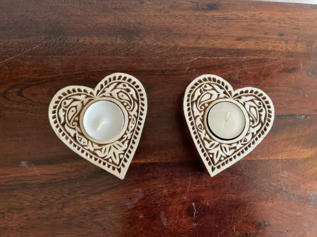 Lovely Set Of 2 Carved Wooden Heart Tea light Candle Holders - As New