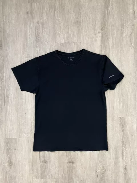 Givenchy Paris Logo V-Neck T-Shirt Black Men’s Medium M 100% Supima Cotton Tee
