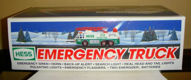 HESS Emergency Ladder Fire Truck 1996 Toy Truck New In Box