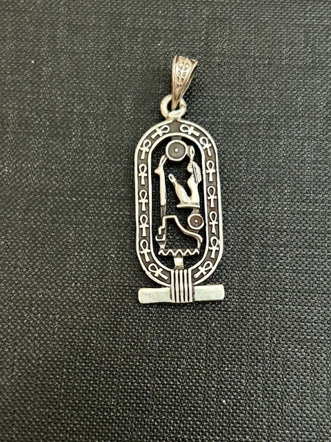 Pendentif Argent Massif – Hiéroglyphes Égyptiens – Bijou Ancien