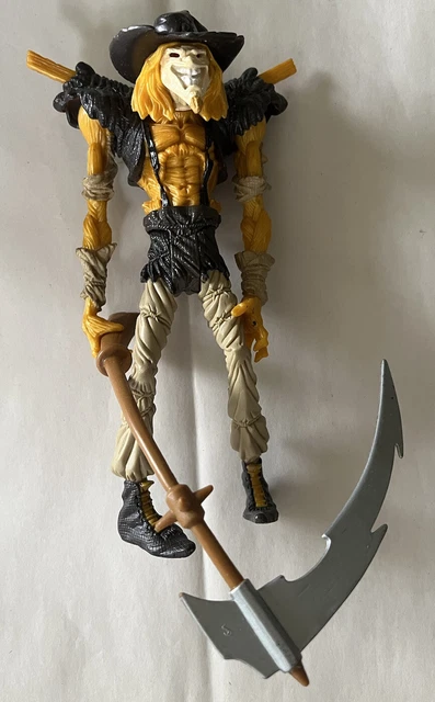 Vintage Batman Legends of the Dark Knight Twister Strike Scarecrow Action Figure