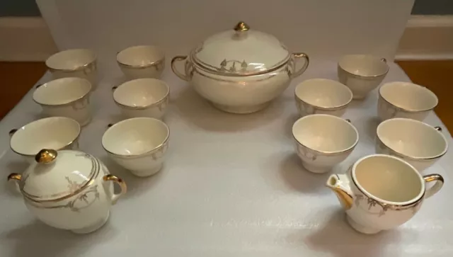 COMMODORE by Salem China Co. USA, GOLD TRIM -14 Piece Set