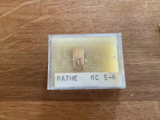 Diamant Saphir Point Aiguille Stylus Stylet de remplacement PATHE RC 5-6