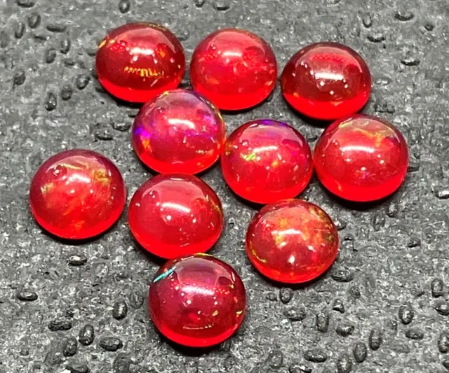 Opale éthiopienne naturelle rouge ronde à dos plat cabochon qualité AAA...
