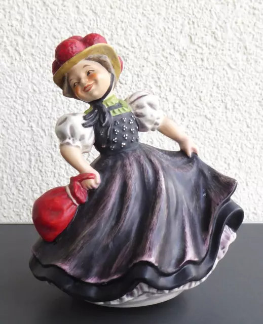 Alte Hummel Spieluhr Schwarzwaldmädel Porzellan Figur Größe 18 cm Porzellanfigur