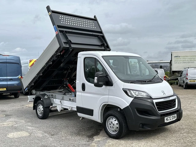 Boxer Cab 2022 PEUGEOT BOXER BLUEHDI TIPPER 140PS CHASSIS CAB DIESEL Manual £ ...