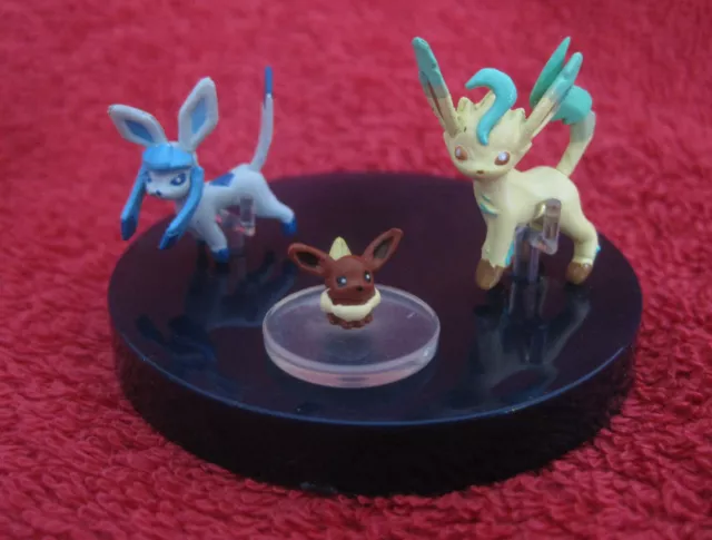 3Pokemon Mini-Figure/Zukan:Eevee+Leafeon+Glaceon/gebraucht(Evoli/Glaziola/Folip