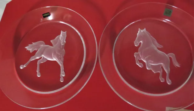 Two Beautiful 7.25” Intaglio Horse Plates by Hoya Crystal Art Engraving Series 