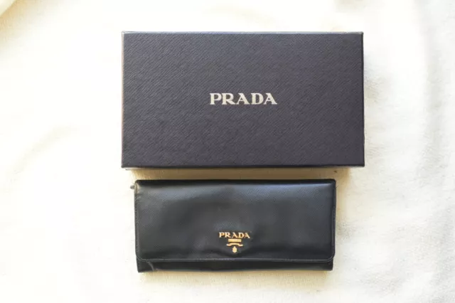 PRADA  Long Leather wallet saffiano Authentic