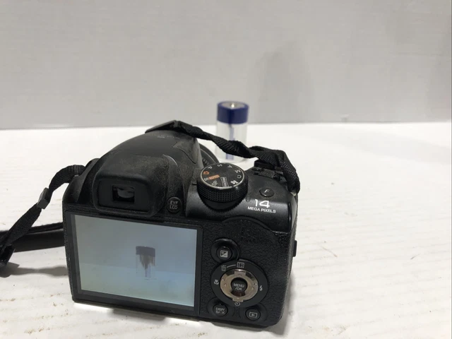 FUJIFILM FINEPIX S S4250WM Digital Camera Black W/Strap